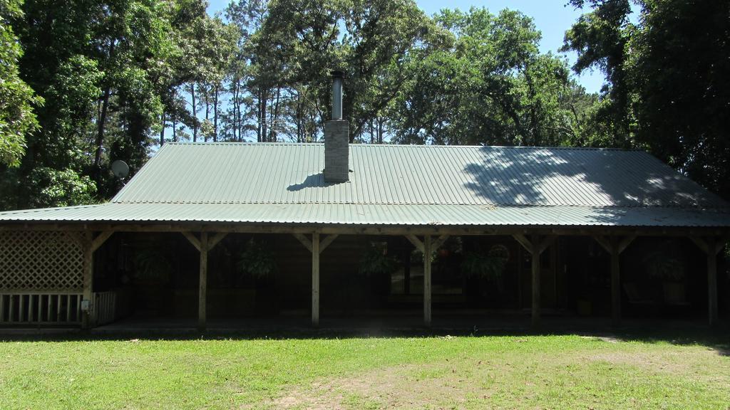 Red Caboose Farm Bed & Breakfast Magnolia Exterior photo